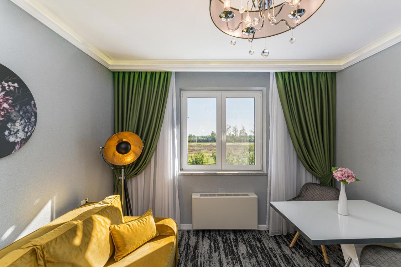 Stejarii Resort Ineu  المظهر الخارجي الصورة